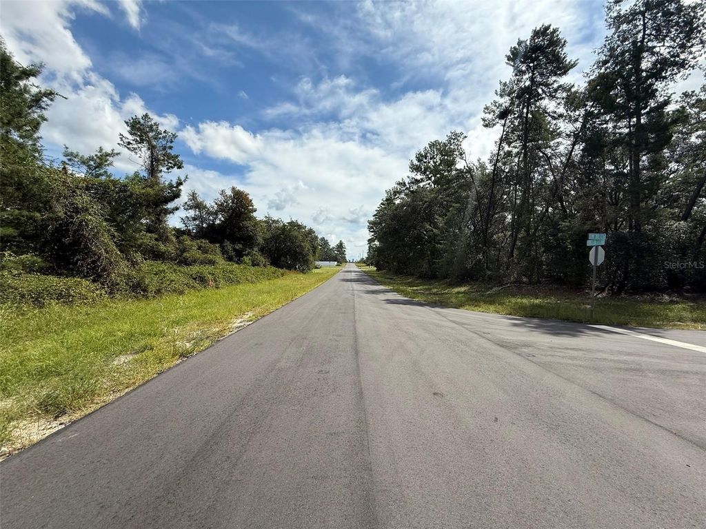 Photo of Tbd 177th Pl Road, Ocala, FL 34473 (MLS # OK225555)
