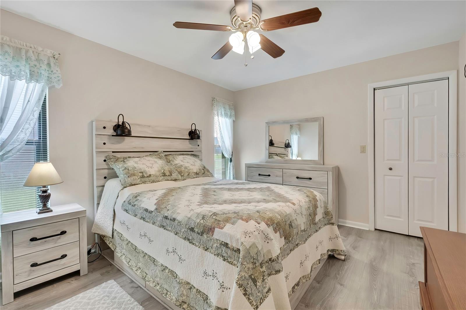 SPRING HILL - Residential
