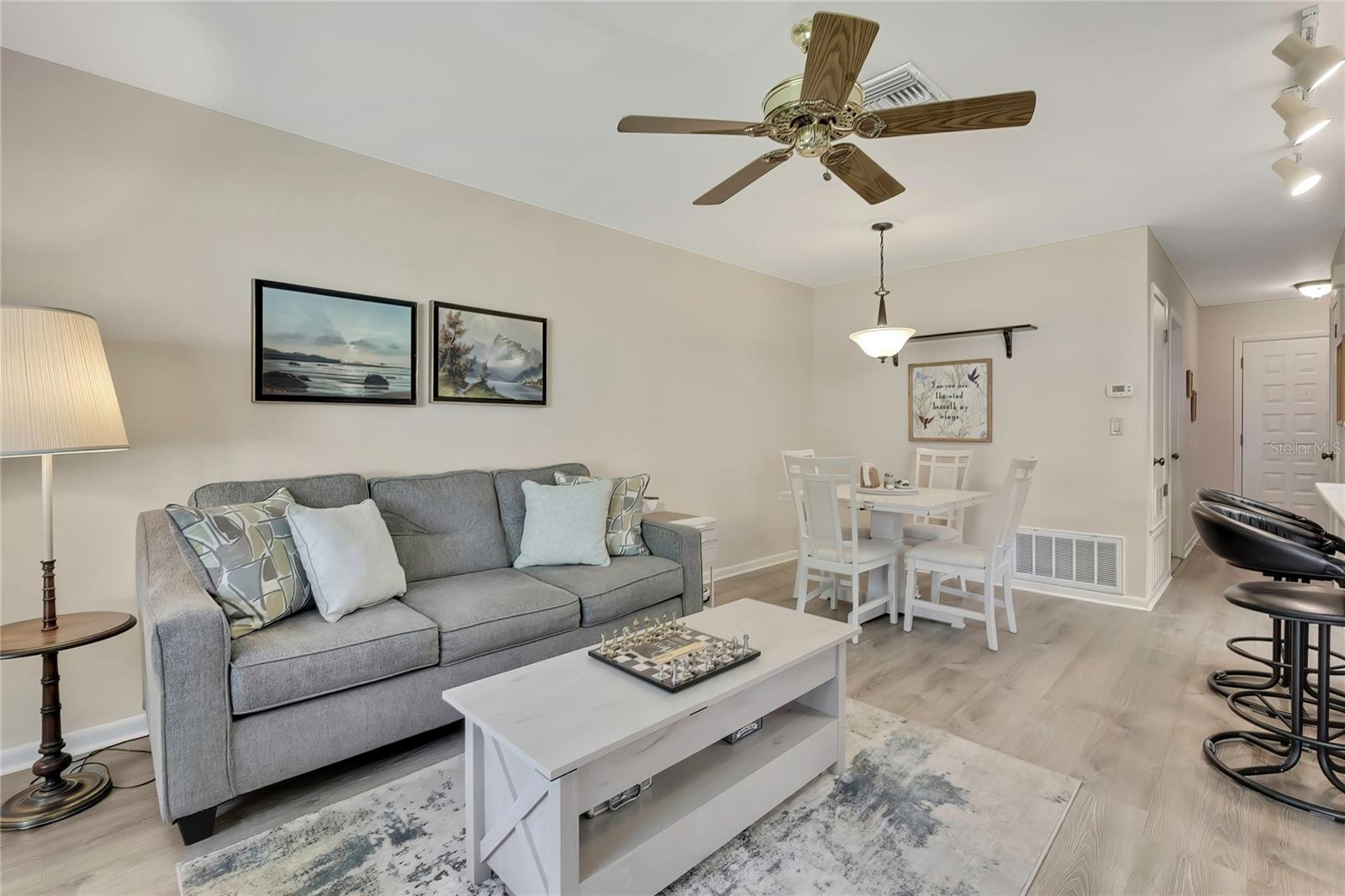 SPRING HILL - Residential