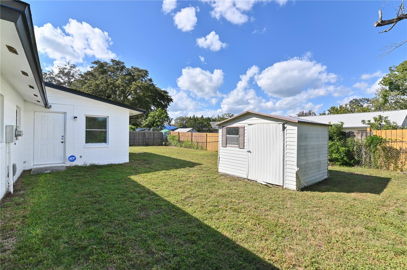 WOODCREST UNIT 03 - Residential