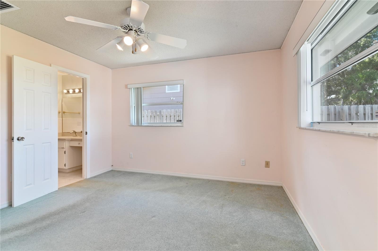 WOODCREST UNIT 03 - Residential