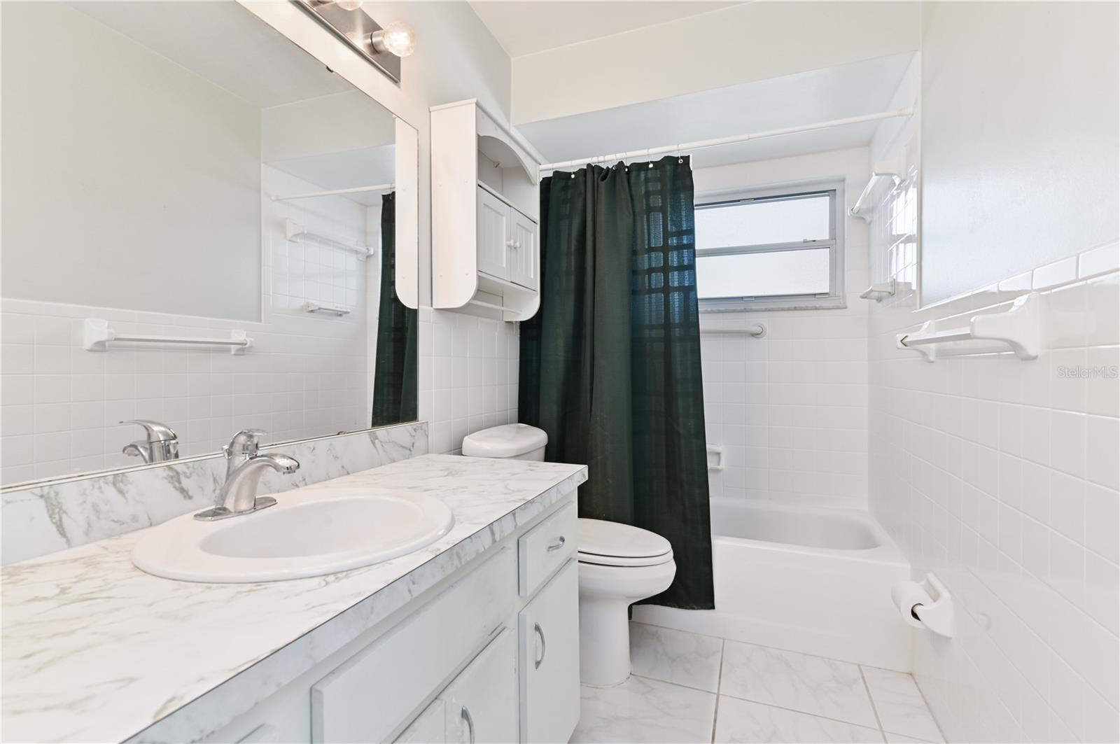 WOODCREST UNIT 03 - Residential