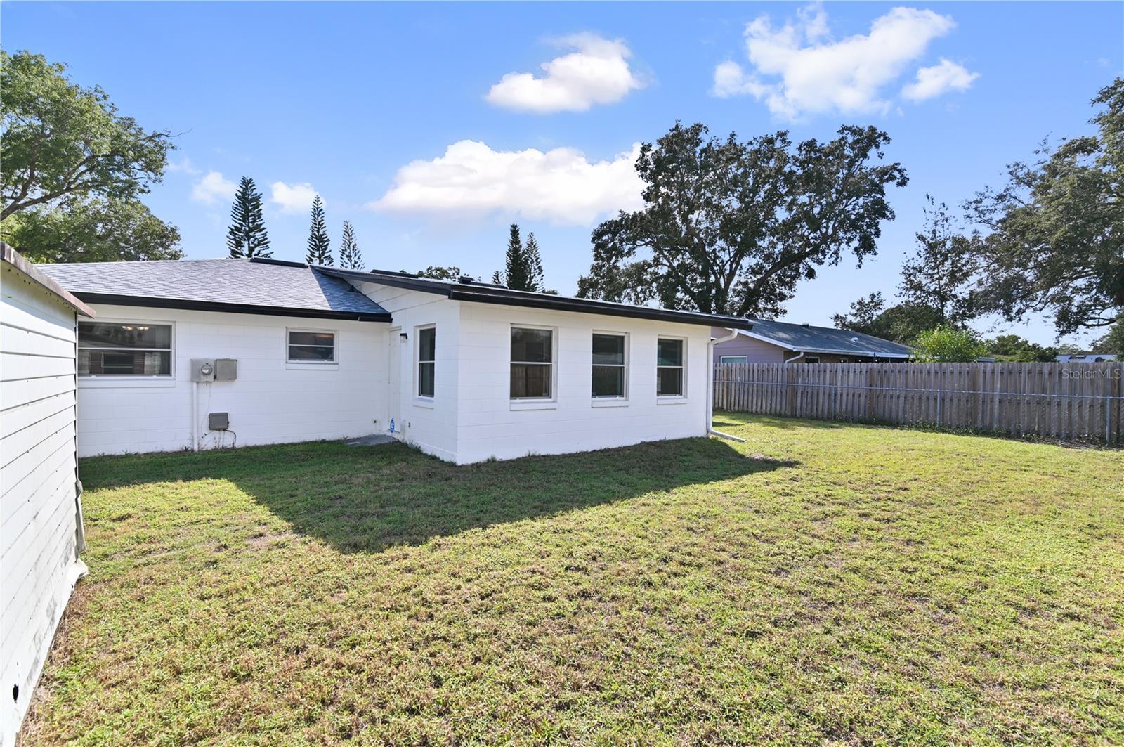 WOODCREST UNIT 03 - Residential