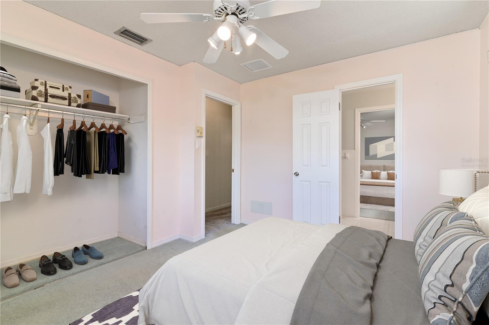 WOODCREST UNIT 03 - Residential