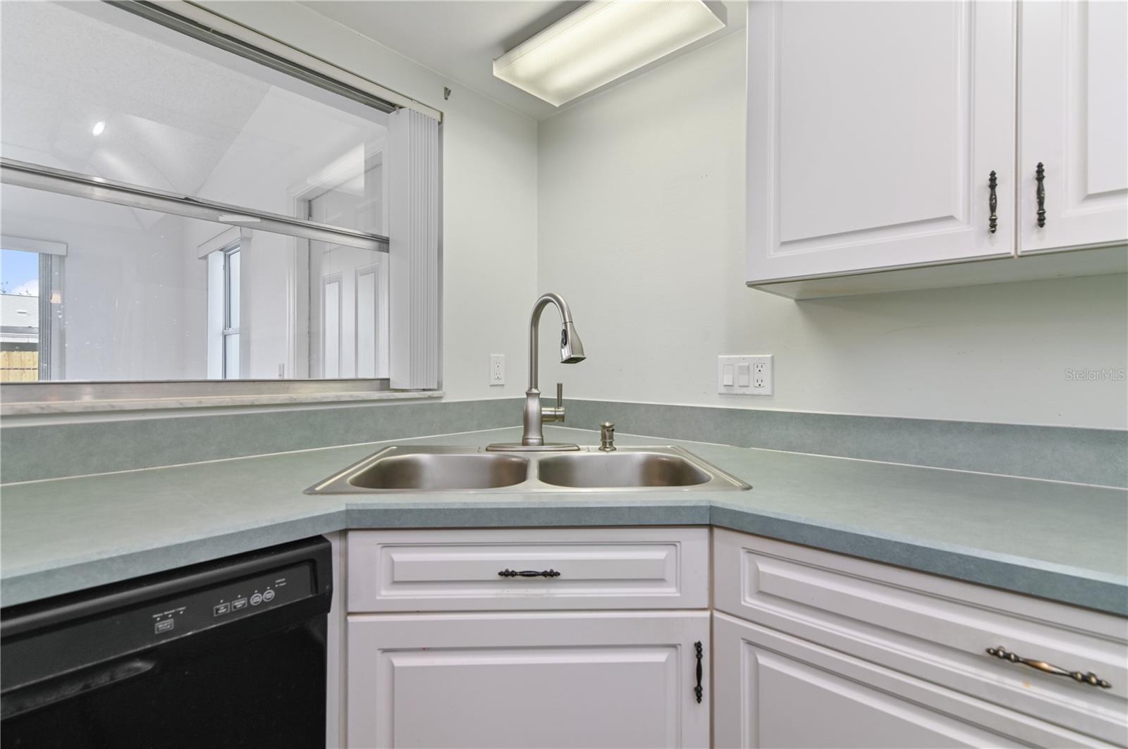 WOODCREST UNIT 03 - Residential