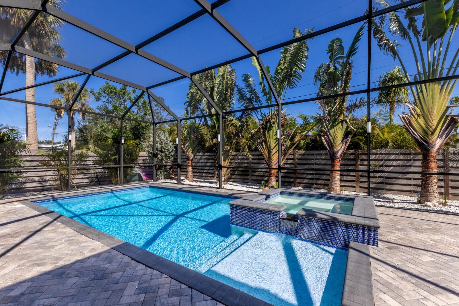 ORANGE PARK - Residential