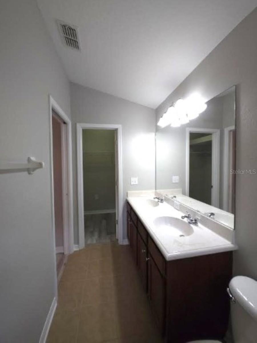 HIGHLAND RDG - Residential Lease