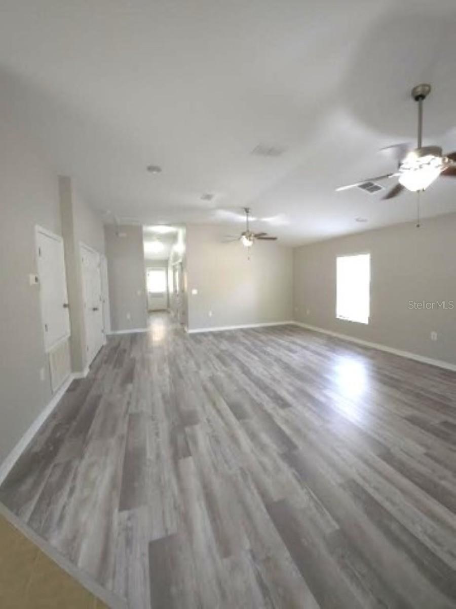 HIGHLAND RDG - Residential Lease
