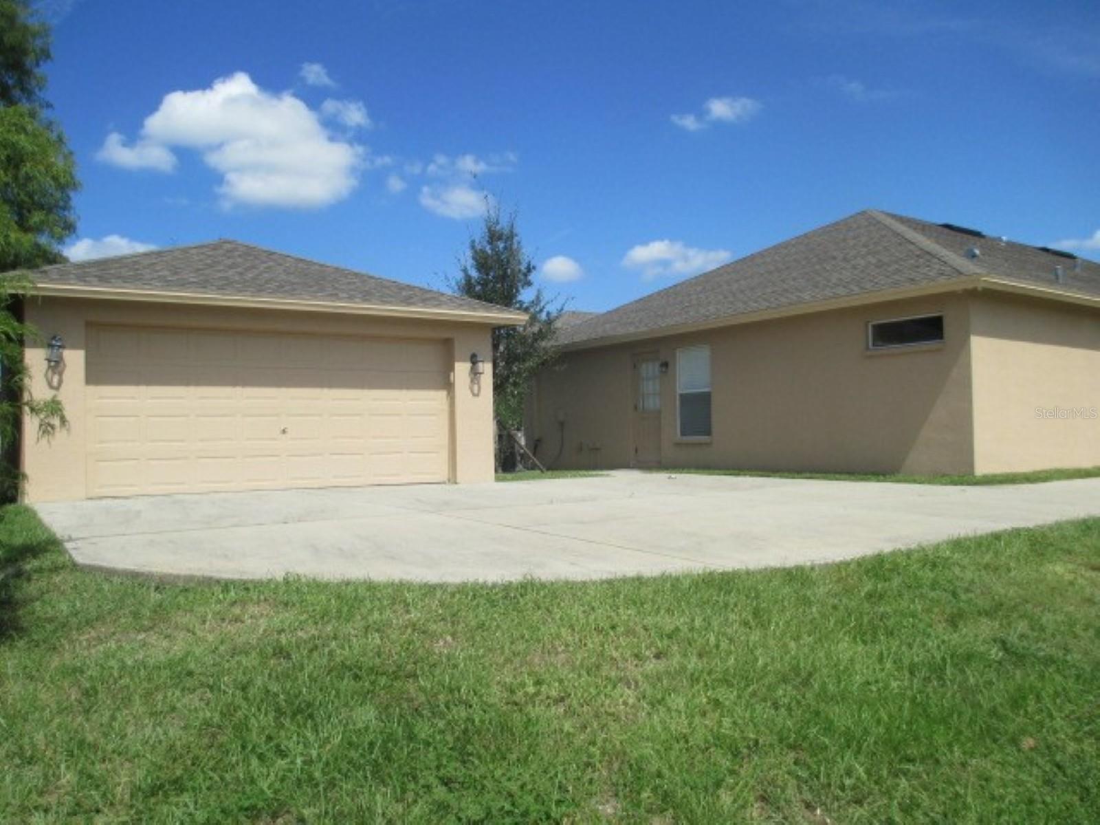 HIGHLAND RDG - Residential Lease