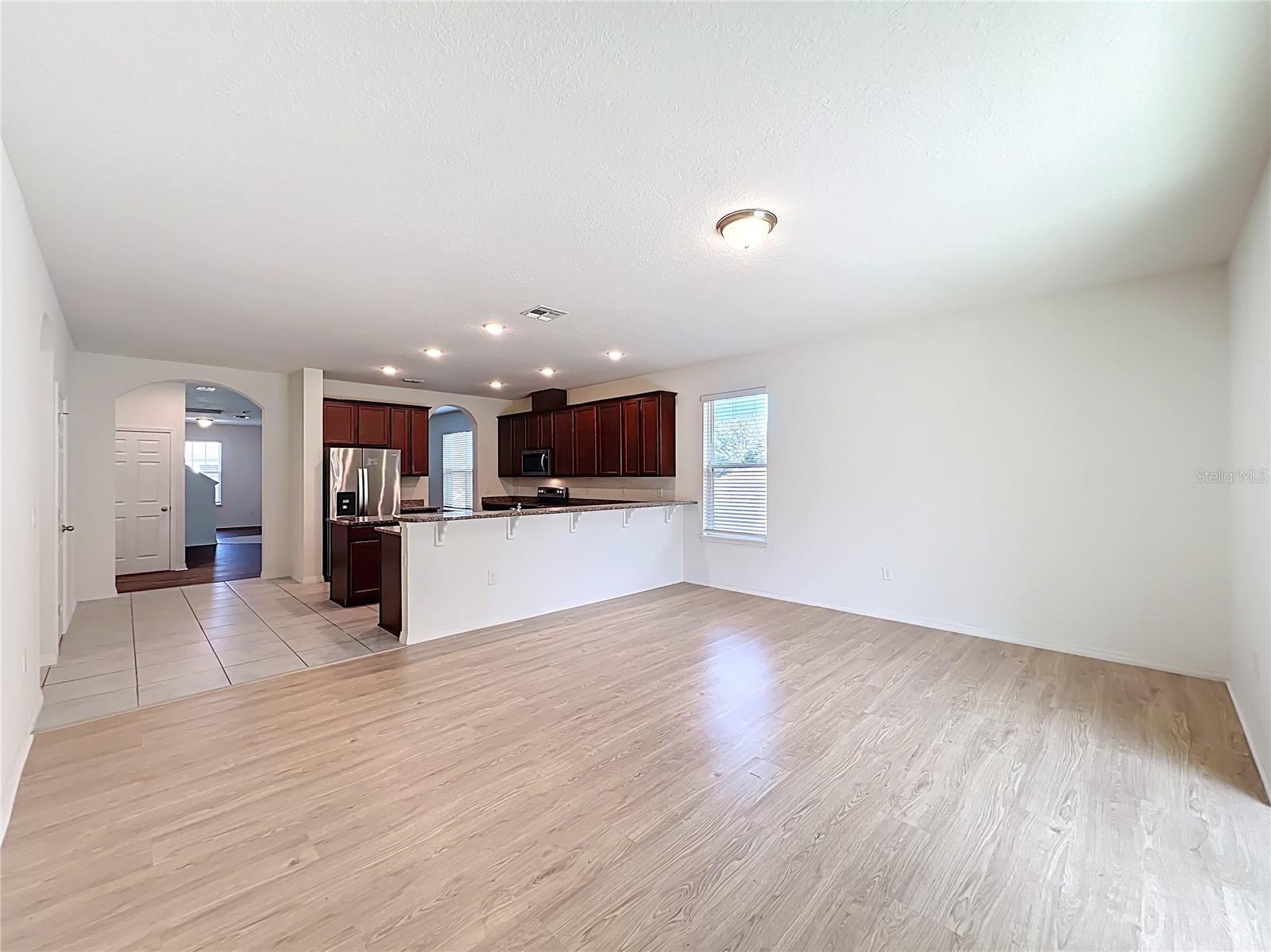 OAKLAND TRLS PH 2 - Residential