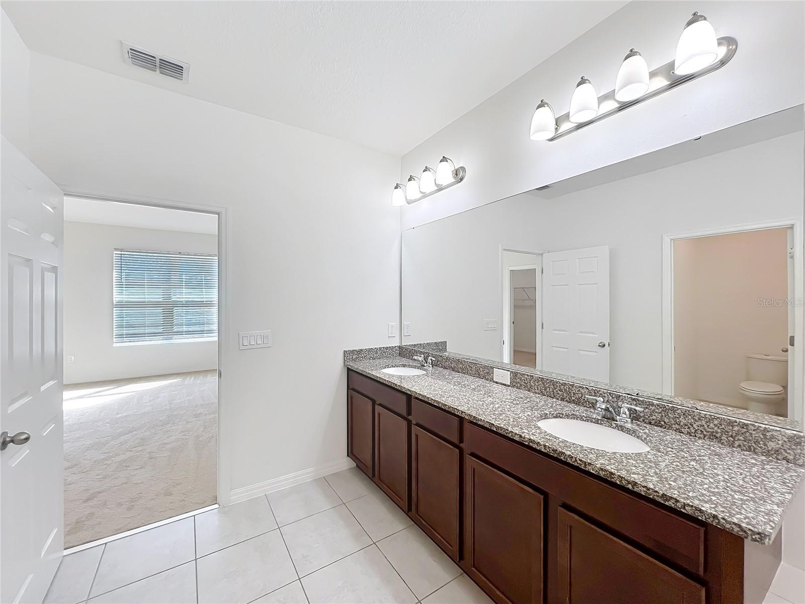 OAKLAND TRLS PH 2 - Residential