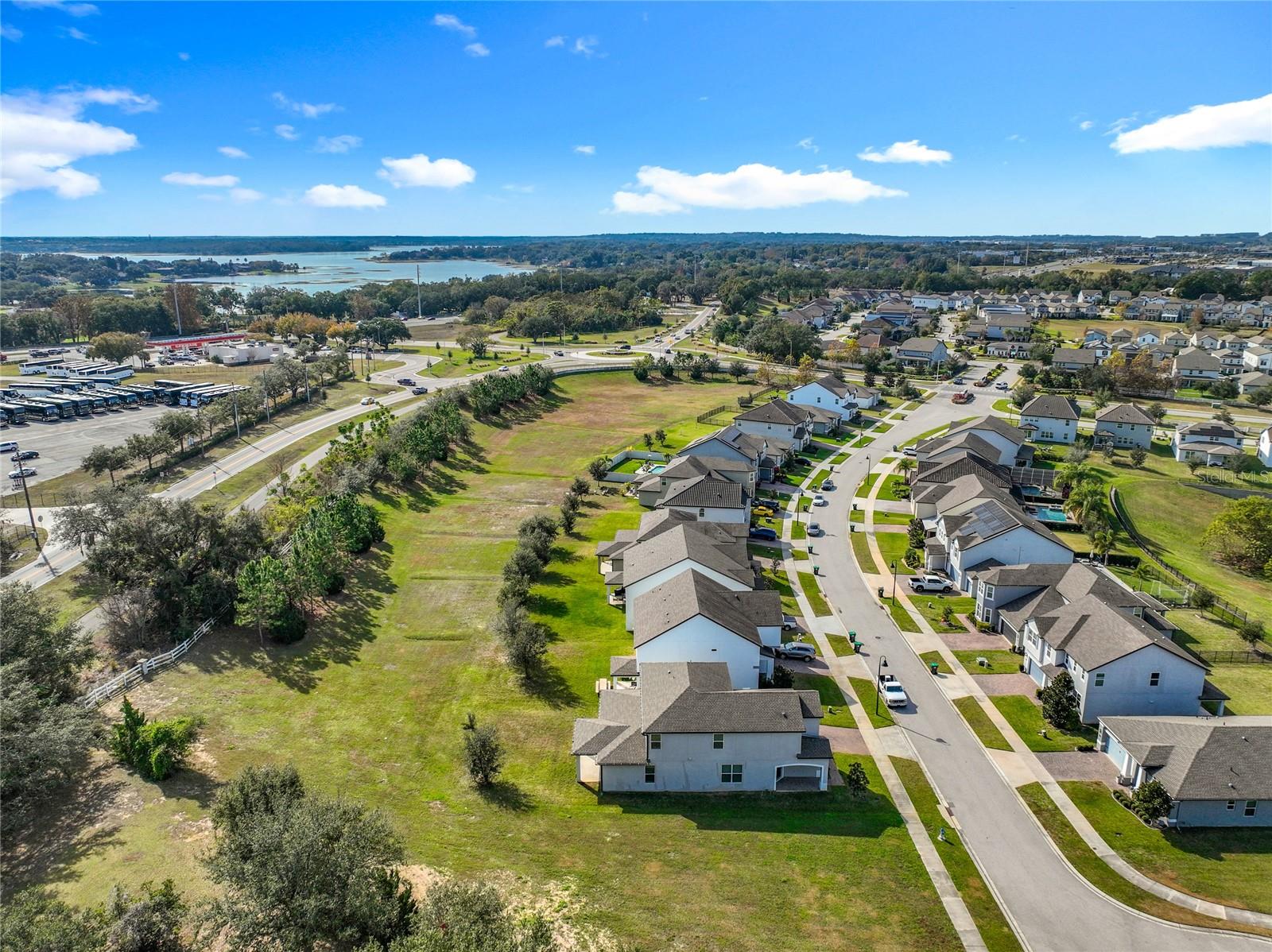 OAKLAND TRLS PH 2 - Residential