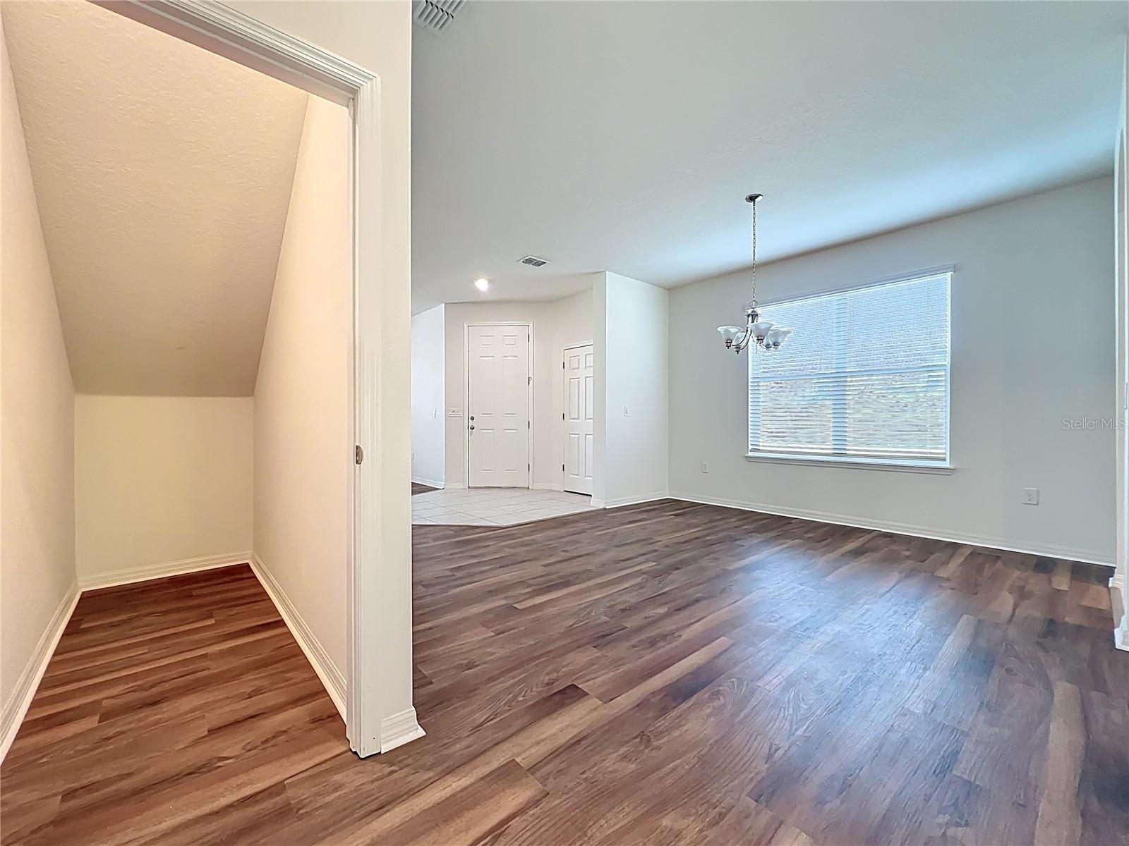 OAKLAND TRLS PH 2 - Residential