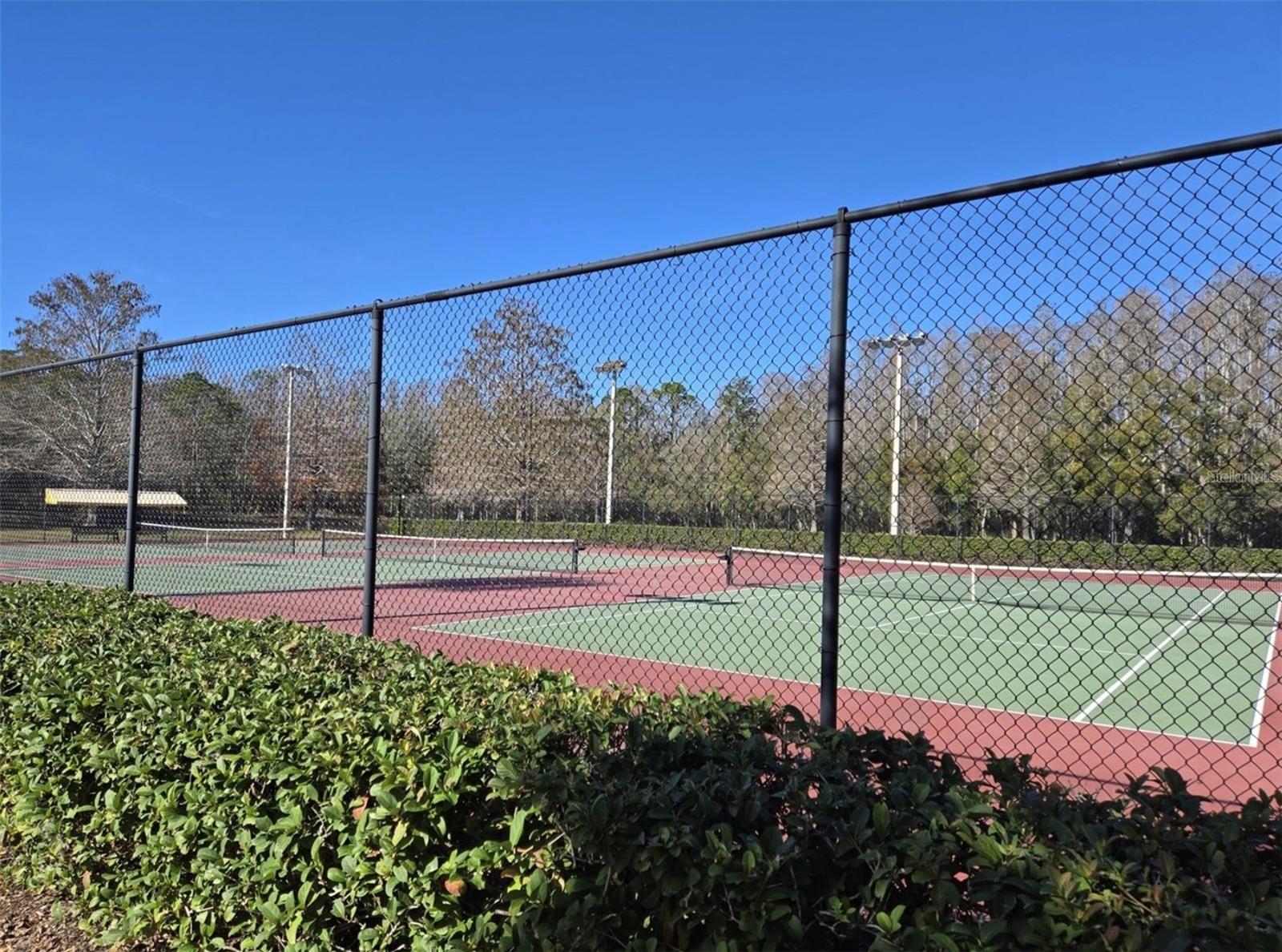 SALEM SQUARE - Residential