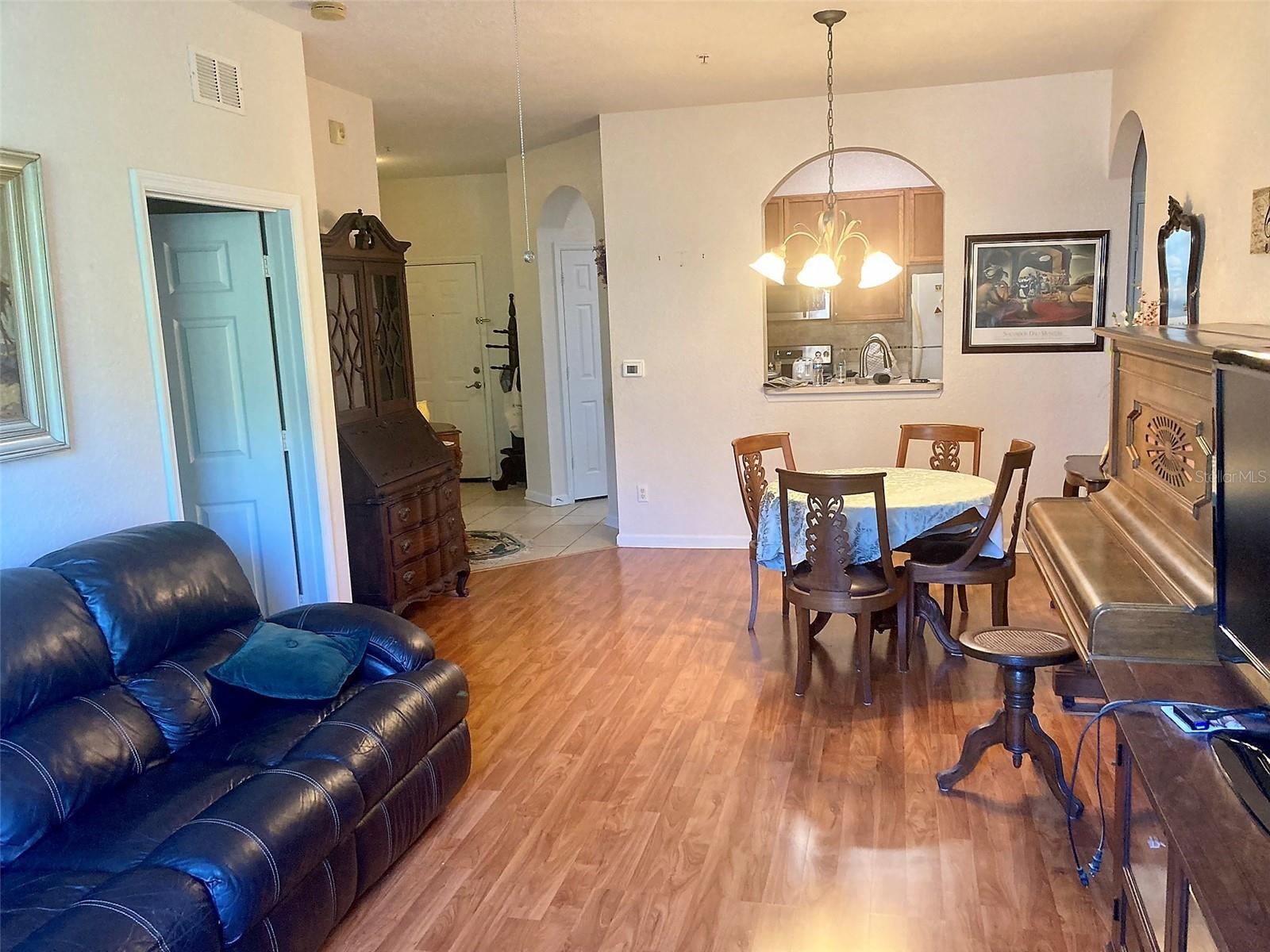 VENTURA/STONEBRIDGE COMMONS PH - Residential