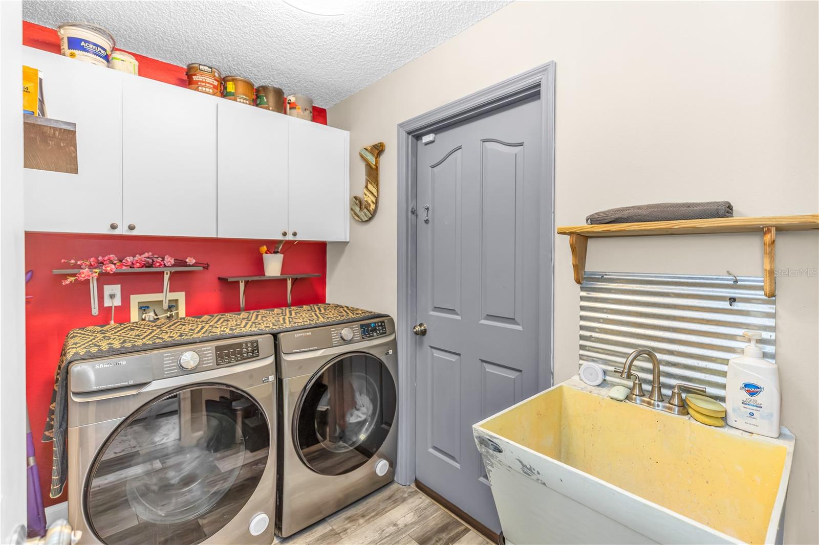 DEBARY PLANTATION UNIT 06 - Residential