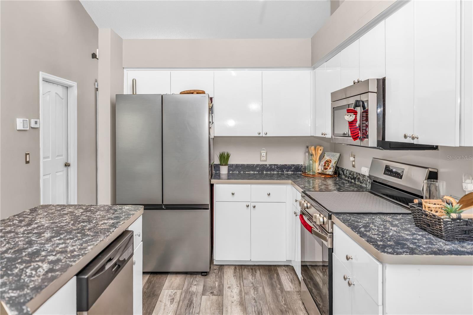 DEBARY PLANTATION UNIT 06 - Residential