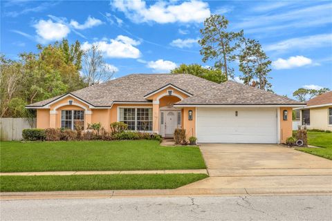 Photo of 105 Breezewood Drive, Debary, FL 32713 (MLS # O6390909)