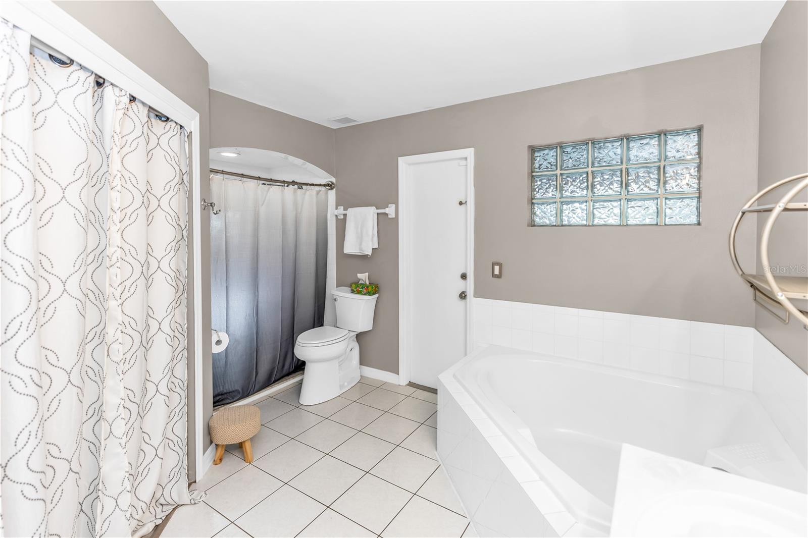 DEBARY PLANTATION UNIT 06 - Residential