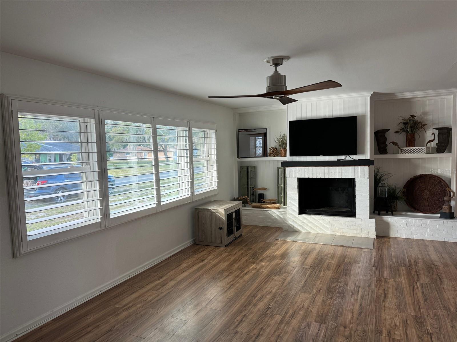 314 BELLE AYRE DRIVE