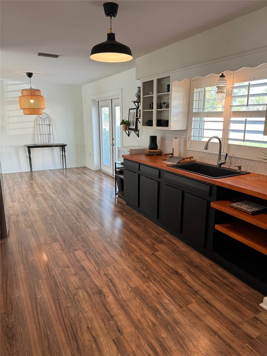 BELLE AYRE ESTATES - Residential