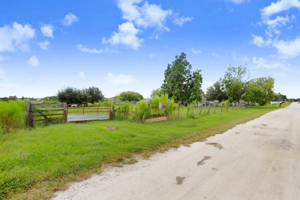 SUNRISE MEADOWS - Residential