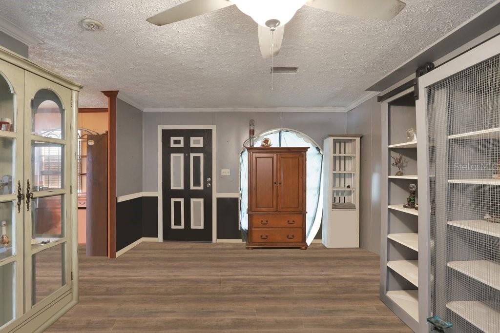 SUNRISE MEADOWS - Residential