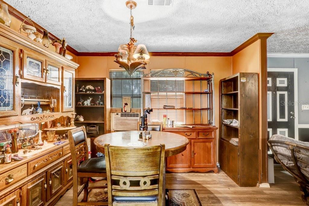 SUNRISE MEADOWS - Residential