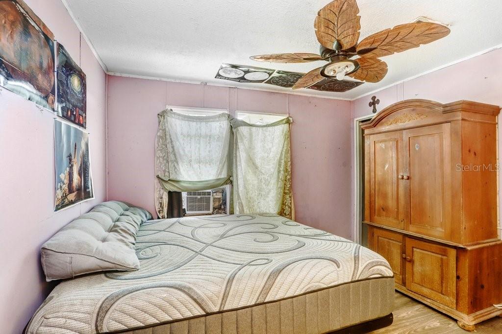 SUNRISE MEADOWS - Residential