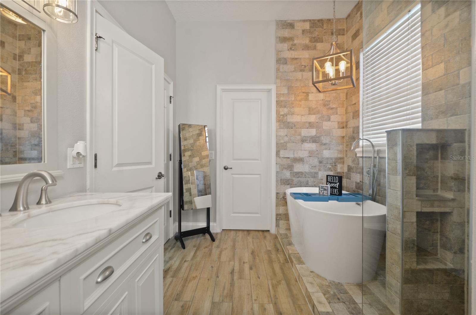 STACY ACRES - Residential