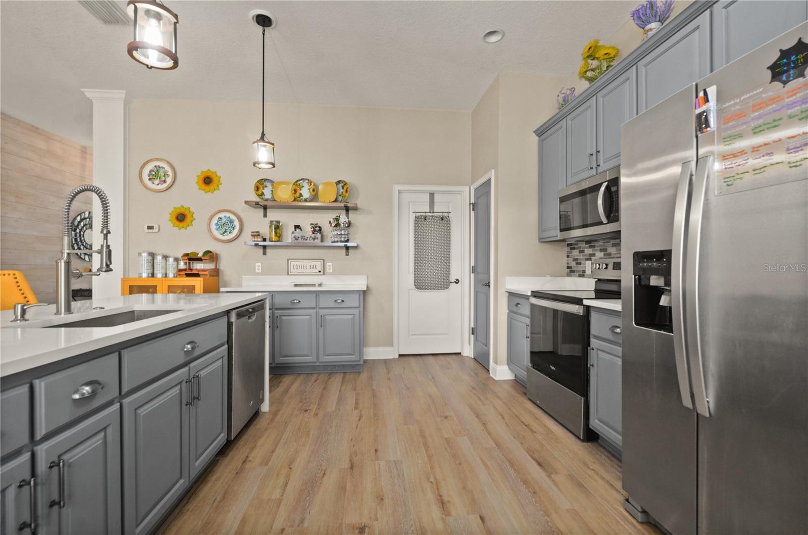STACY ACRES - Residential