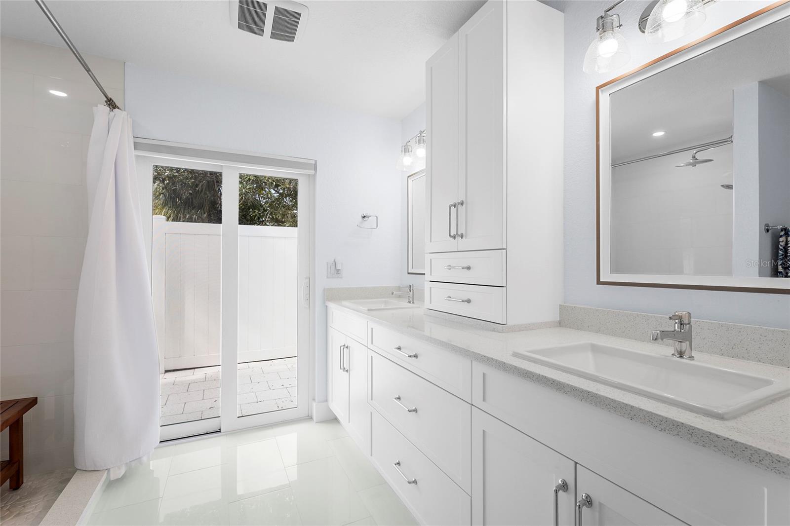 PALM-AIRE AT SARASOTA - Residential