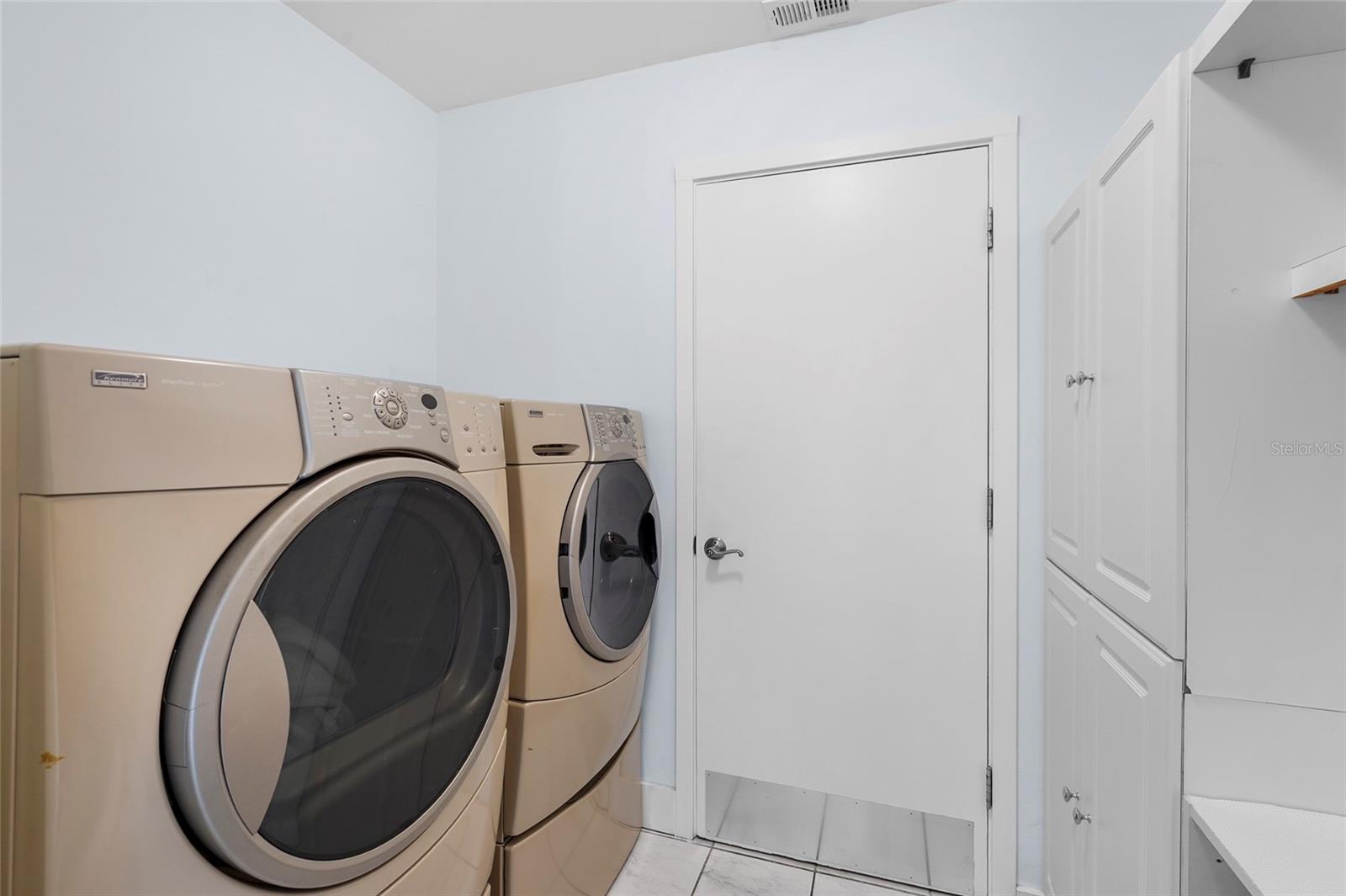 PALM-AIRE AT SARASOTA - Residential