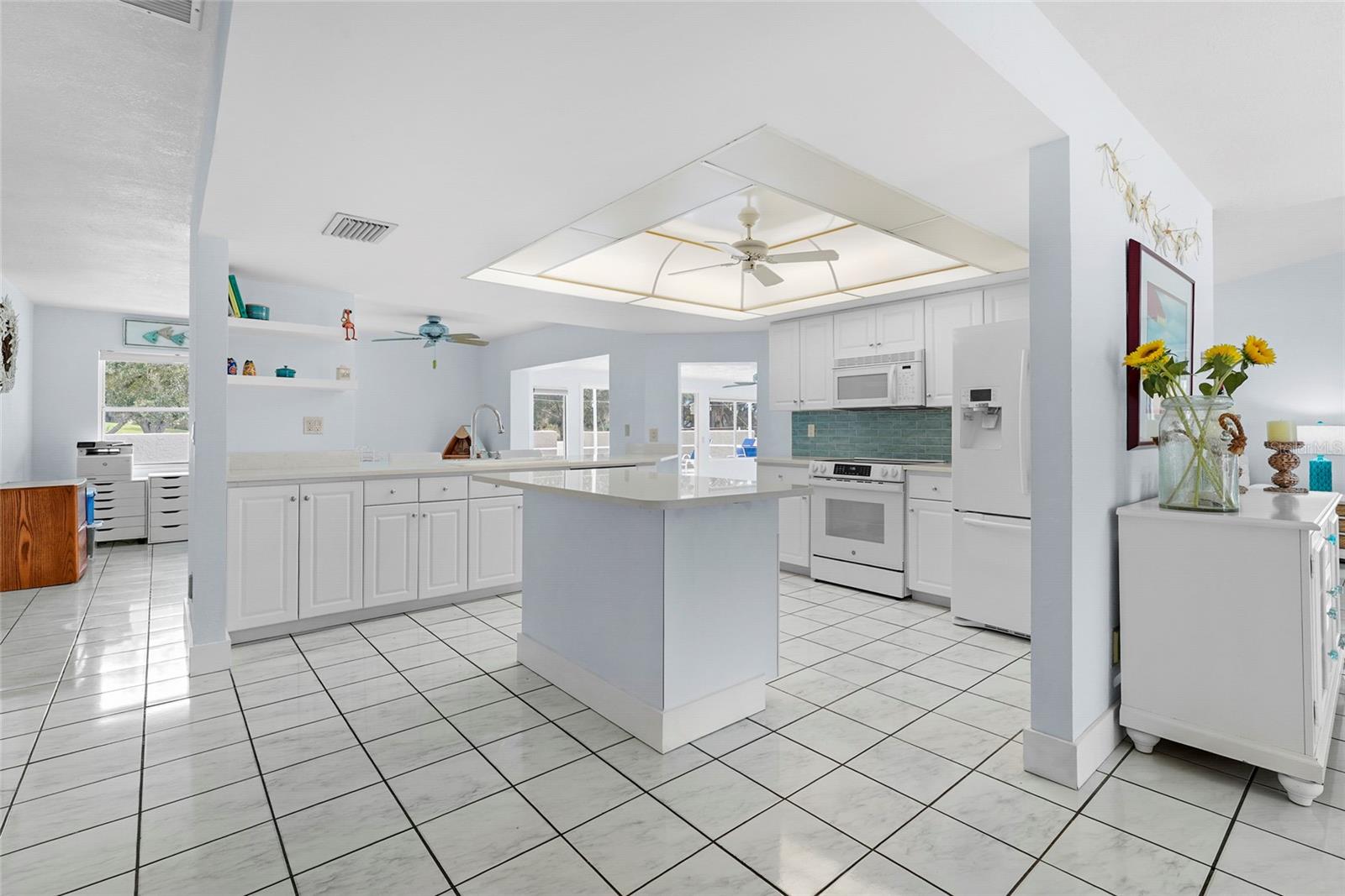 PALM-AIRE AT SARASOTA - Residential