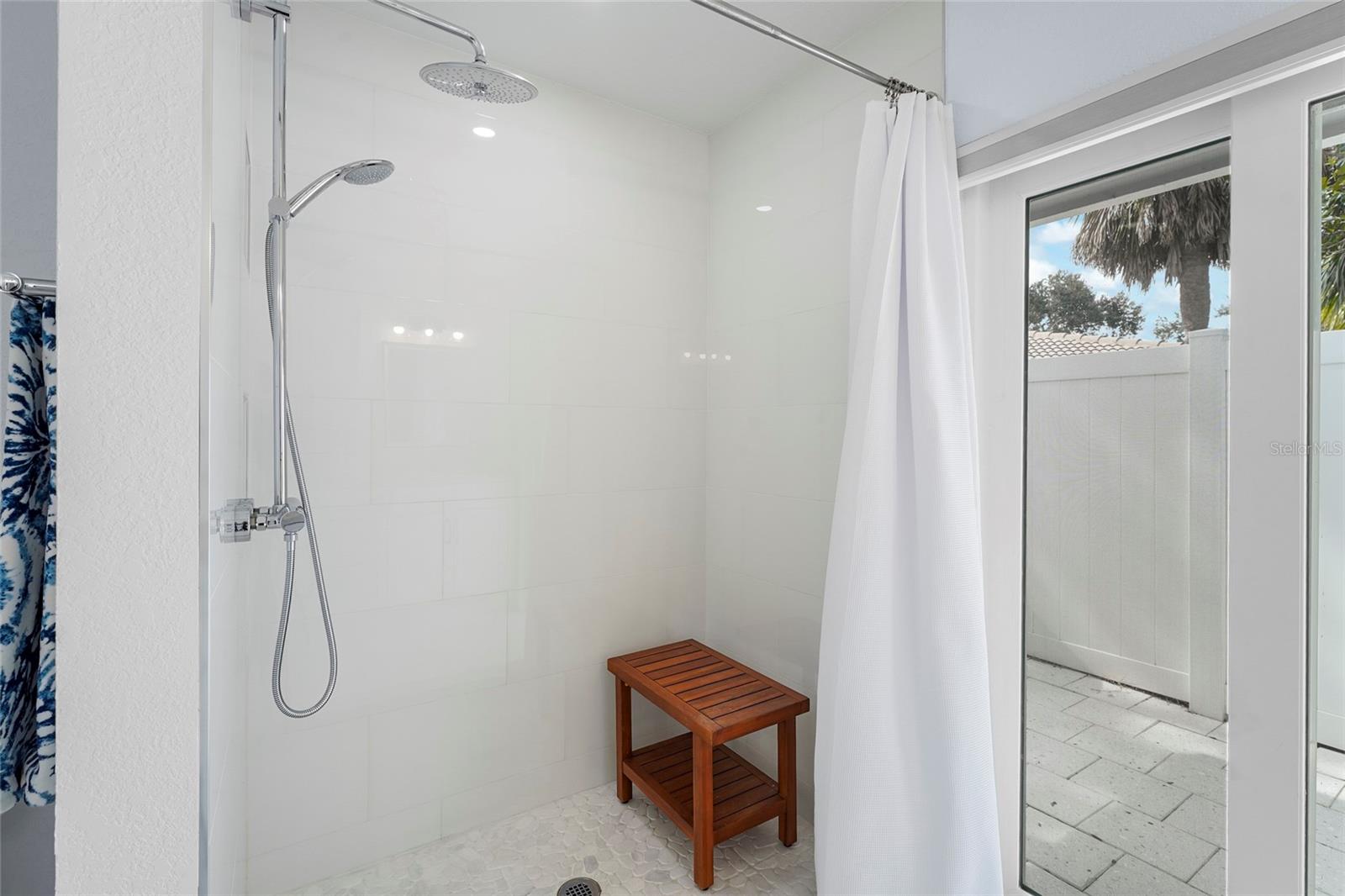 PALM-AIRE AT SARASOTA - Residential