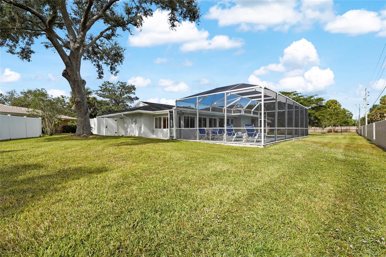 PALM-AIRE AT SARASOTA - Residential