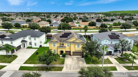 A home in WIMAUMA