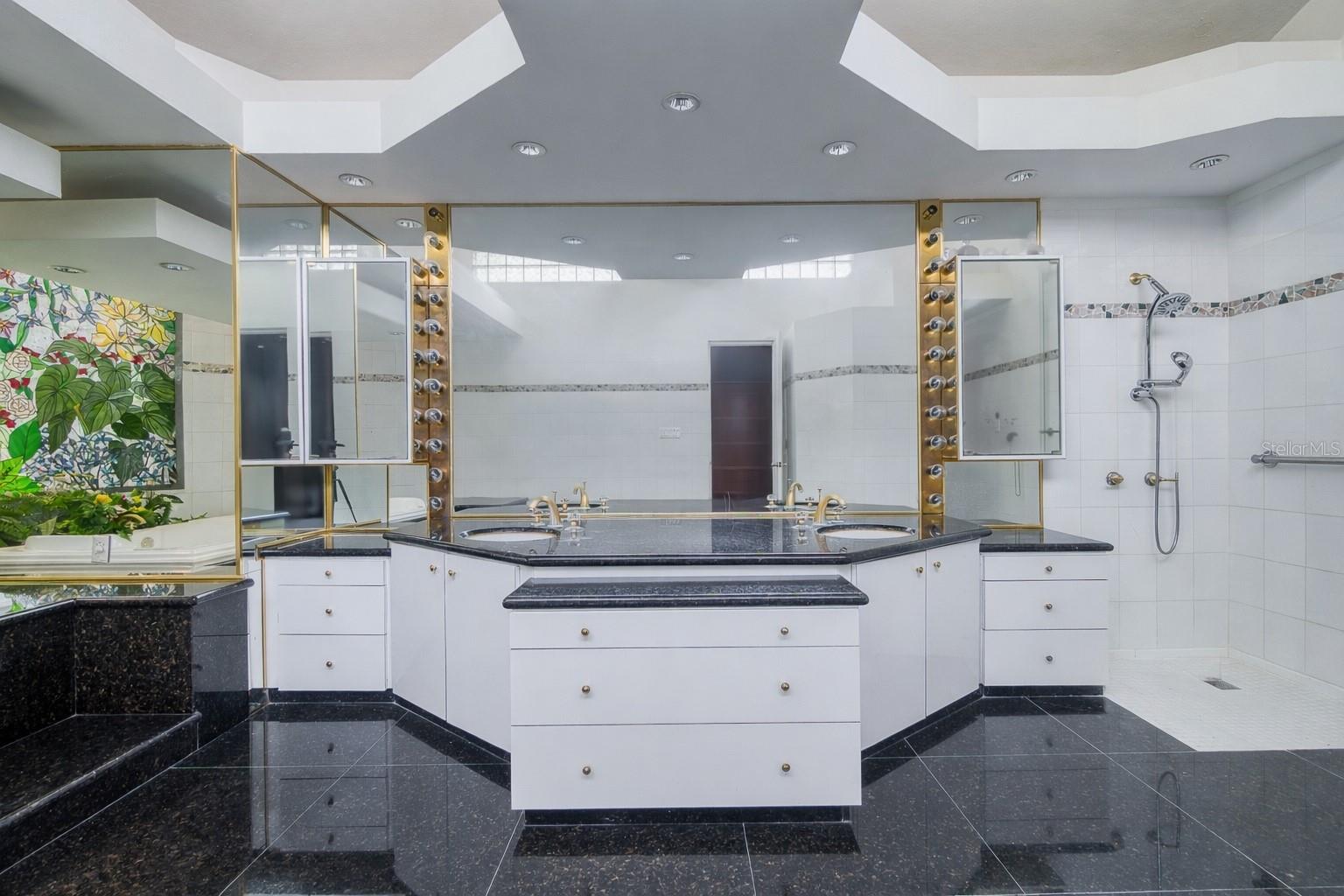 LAKEVIEW ESTATES DEVELOPMENT - Residential