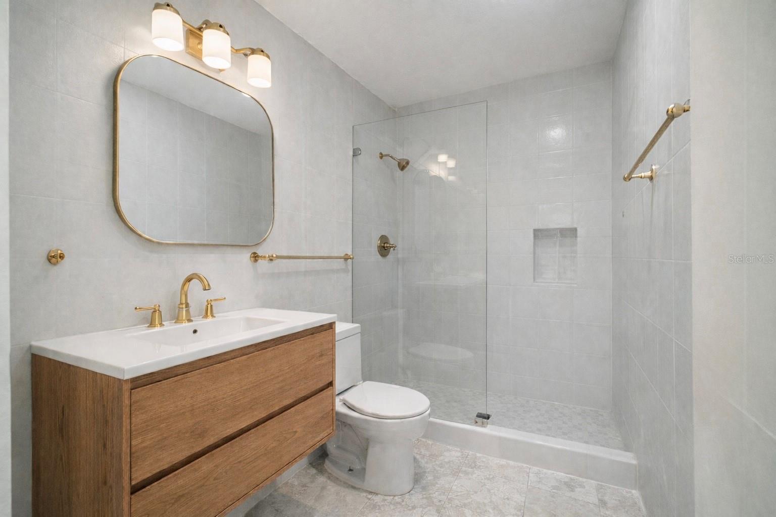 LAKEVIEW ESTATES DEVELOPMENT - Residential