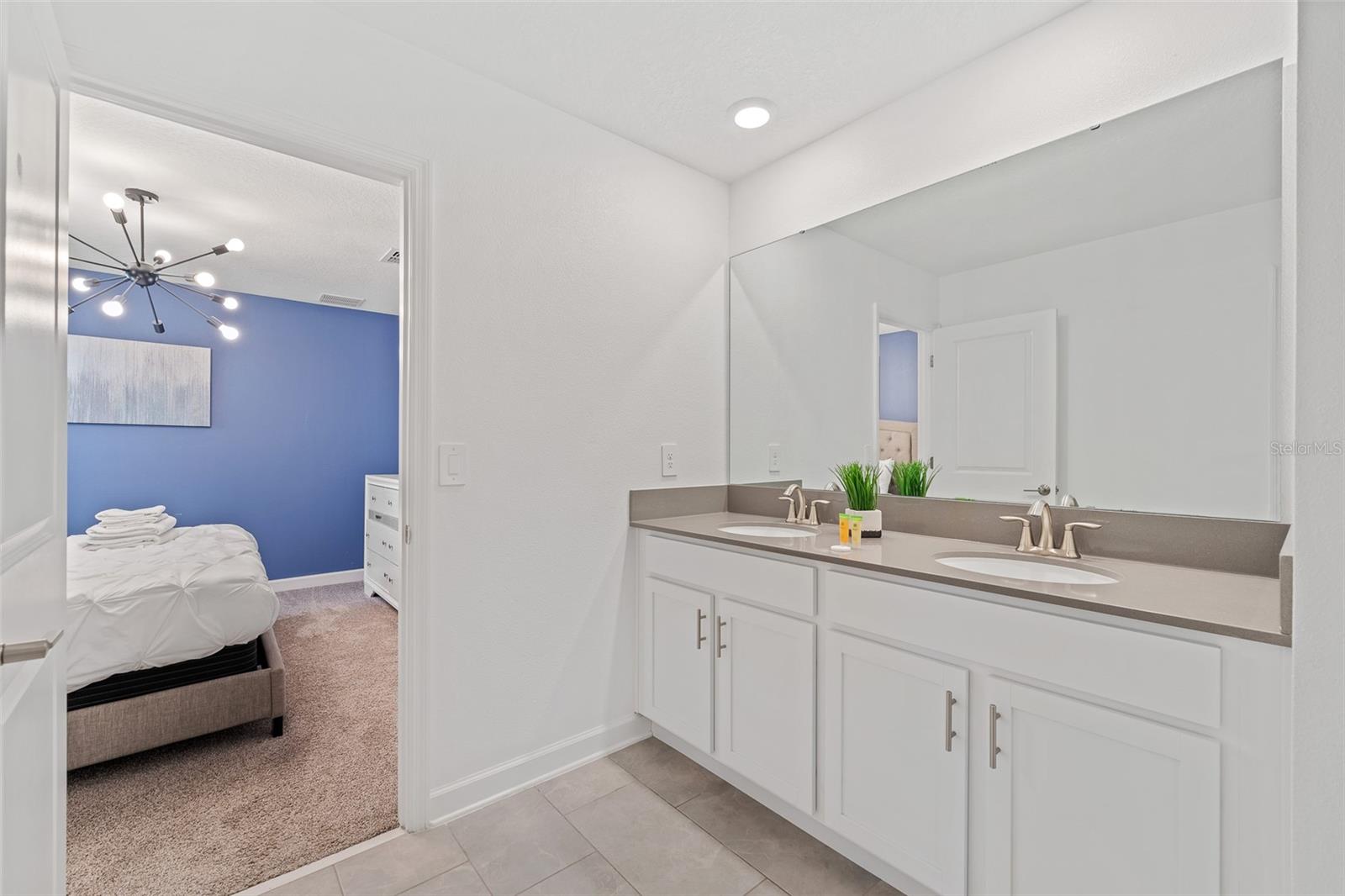 COVE AT STOREY LAKE 4 - Residential