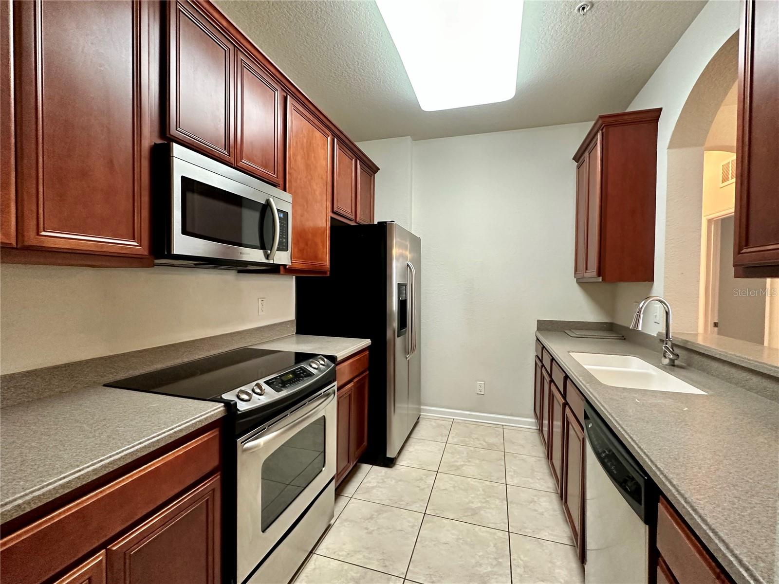 STONEBRIDGE RESERVE PH 03 - Residential Lease