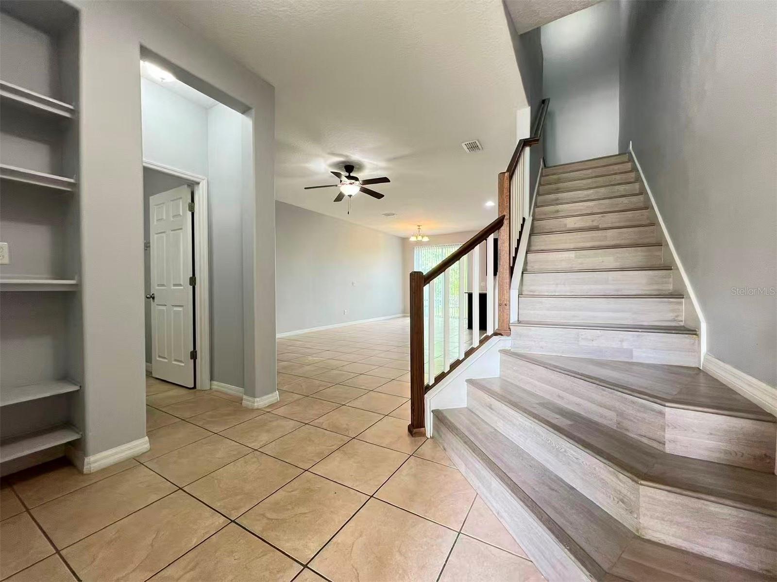 2126 ROOKERY LANE