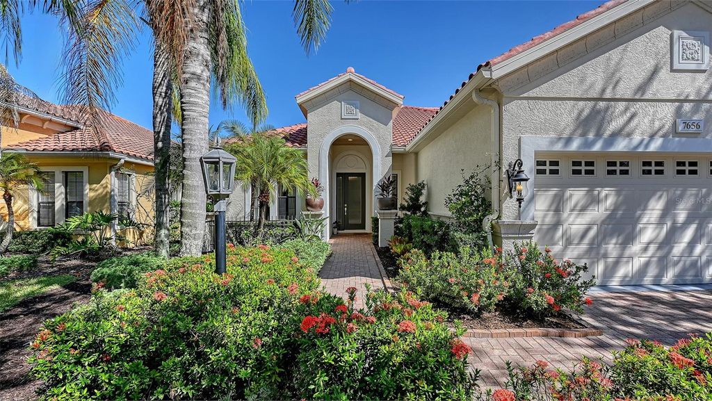Photo of 7656 Portstewart Drive, Lakewood Ranch, FL 34202 (MLS # A4669390)