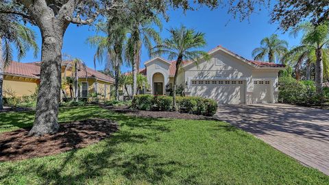 Photo of 7656 Portstewart Drive, Lakewood Ranch, FL 34202 (MLS # A4669390)