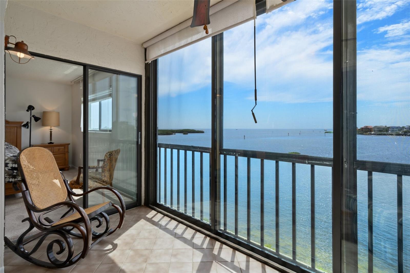 SAND PEBBLE POINTE CONDO 01 AMD 02 - Residential