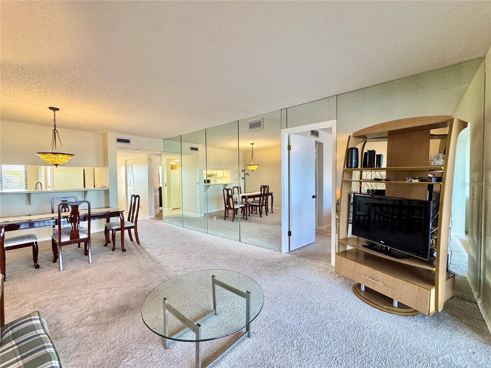 SAND PEBBLE POINTE CONDO 01 AMD 02 - Residential