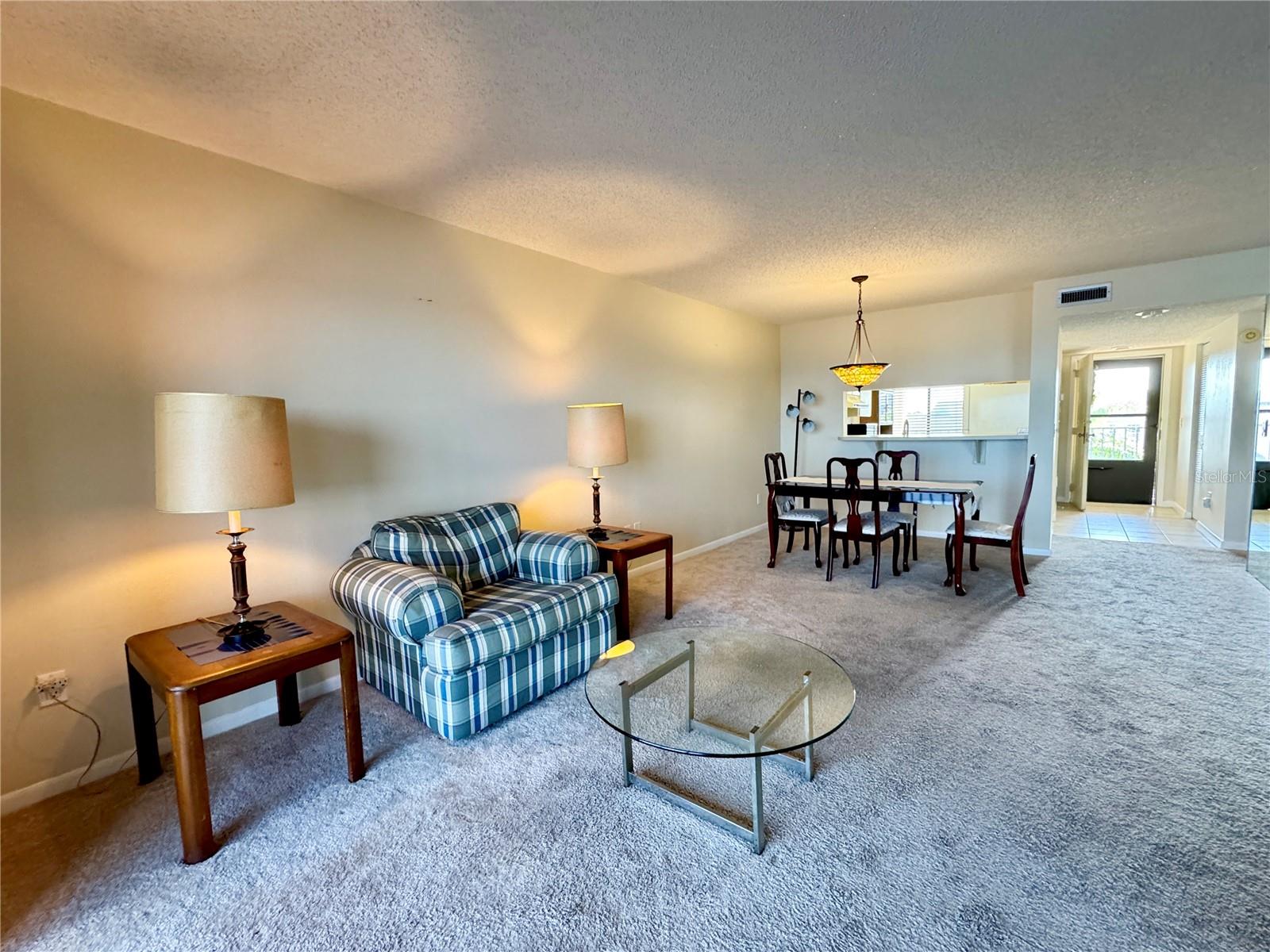 SAND PEBBLE POINTE CONDO 01 AMD 02 - Residential