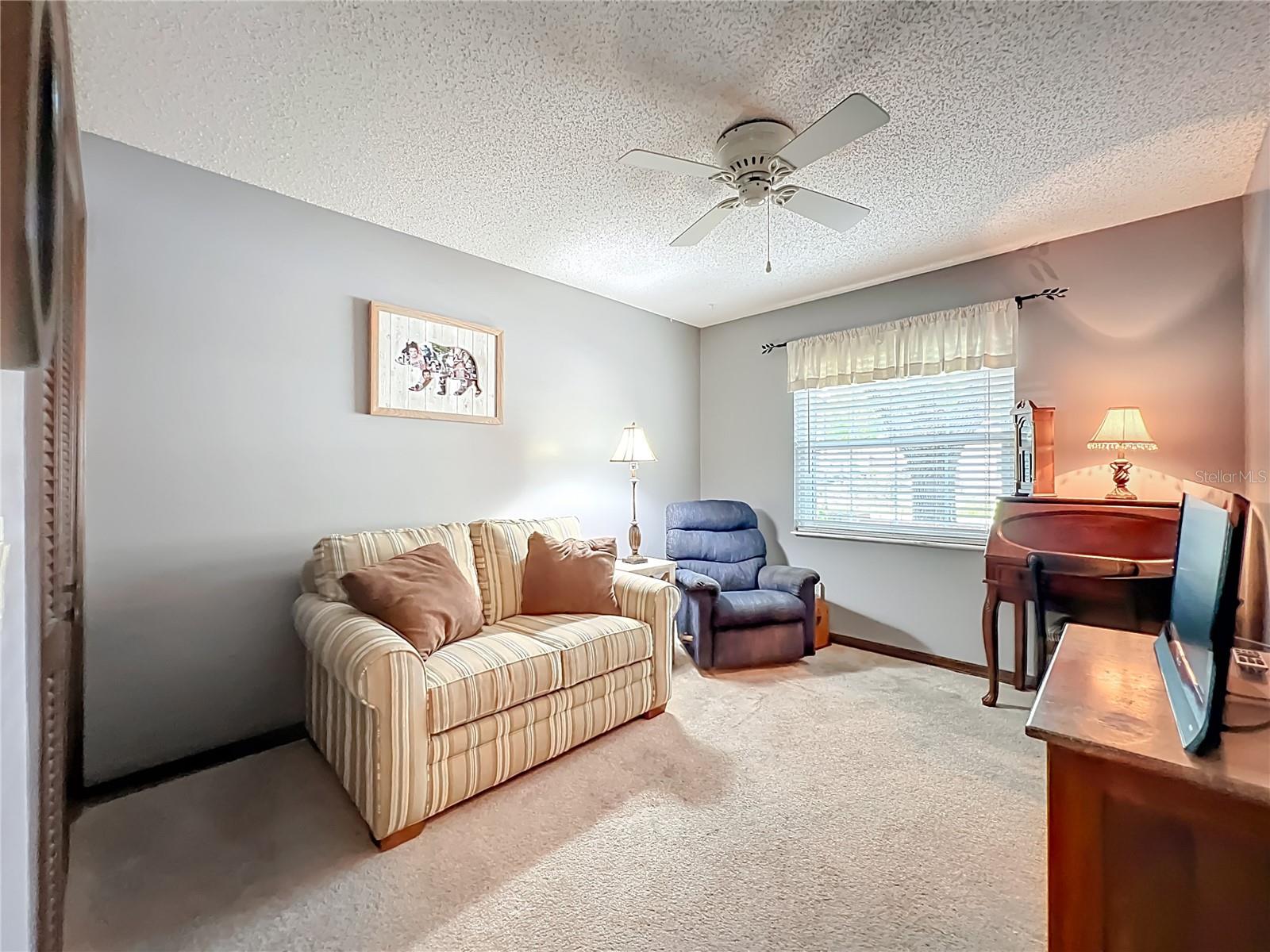 LAZY OAKS CONDO - Residential