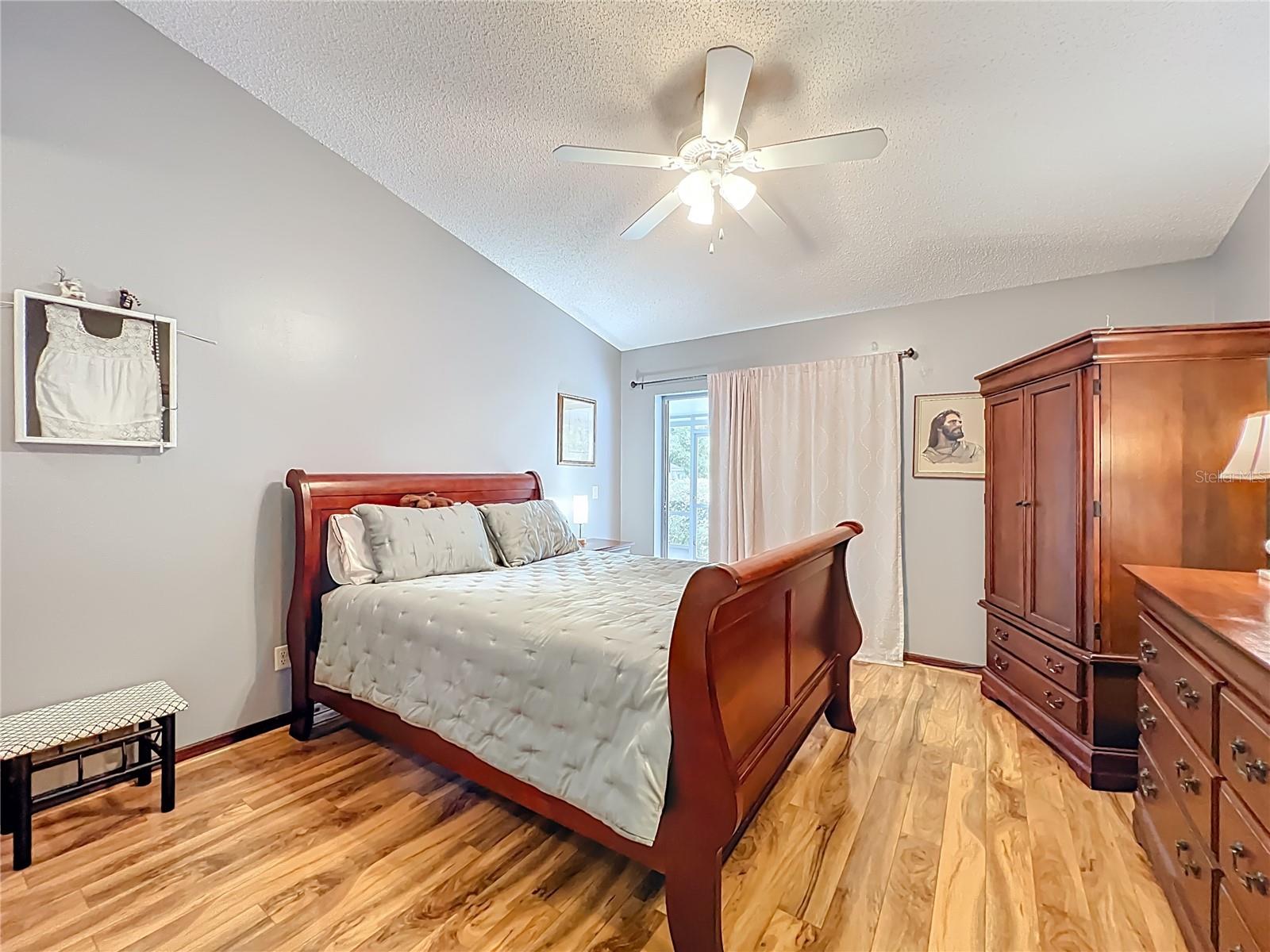 LAZY OAKS CONDO - Residential