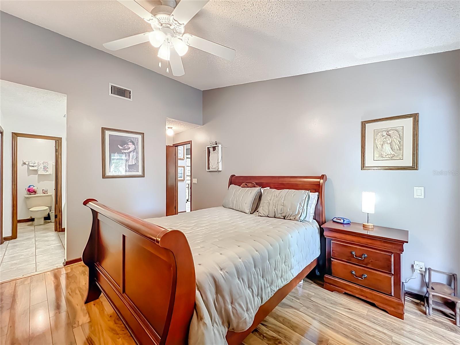 LAZY OAKS CONDO - Residential